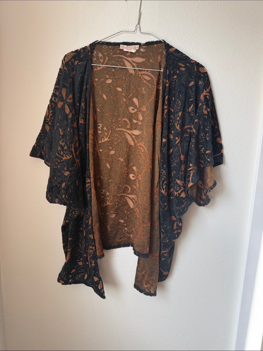 Billabong Designers Closet shrug